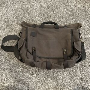 Millican Stewart Roll Top Courier Messenger Bag Olive Green Gently Used